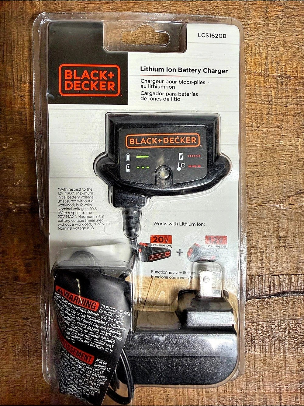 BLACK+DECKER LCS1620B Lithium Ion Battery Charger